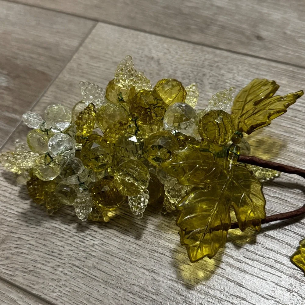 Vintage Green lucite Faceted‎ Acrylic Grape Clusters MCM Decor Set of 2